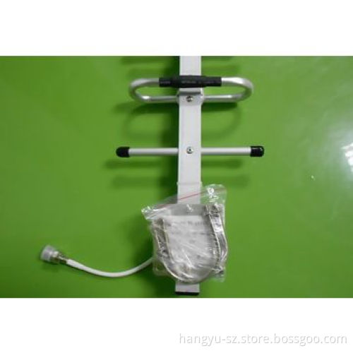 Antenna with 50Ohms Impedance and 100W Maximum Input Power